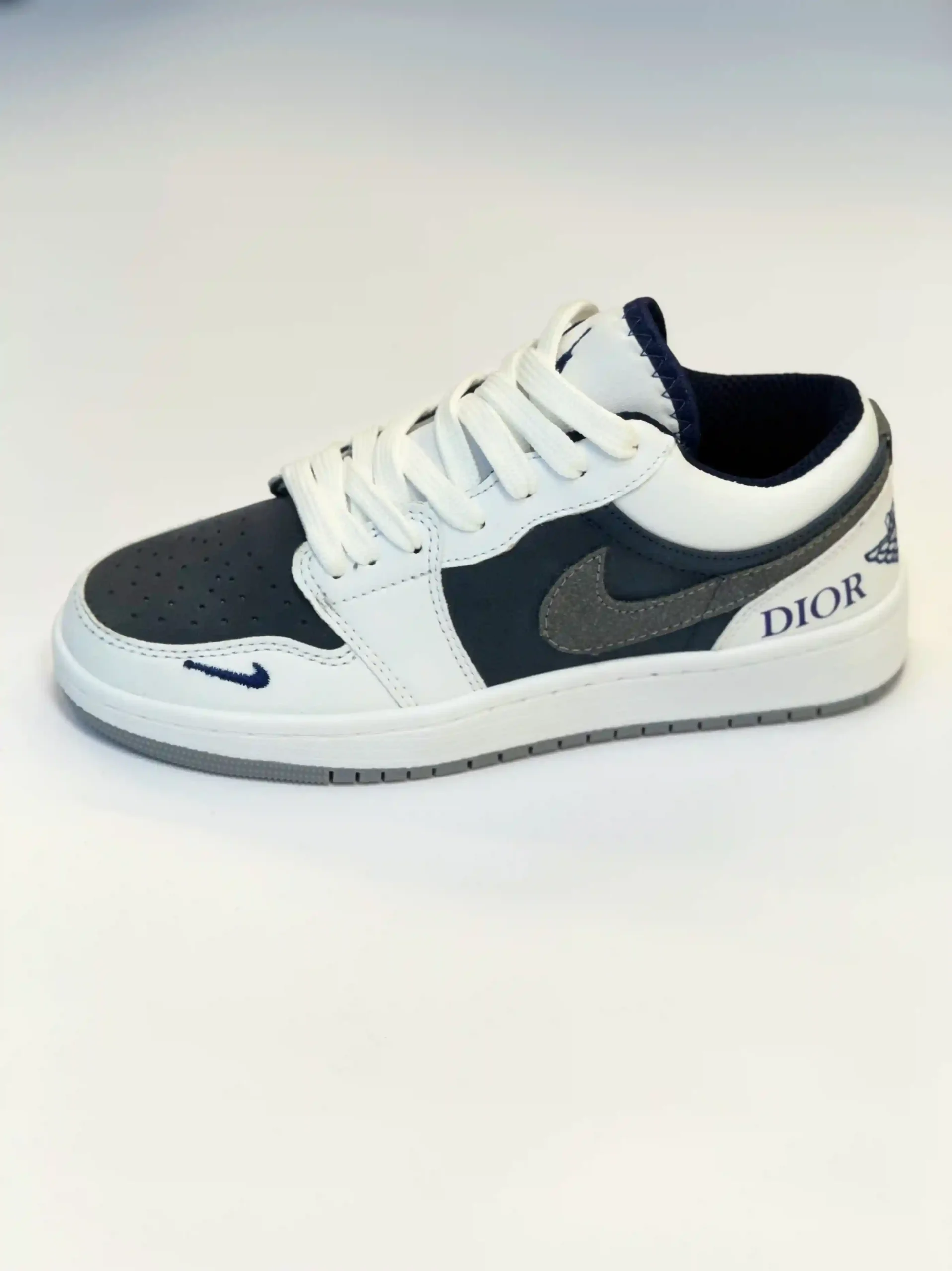 جردن 1 ساق کوتاه زنانه