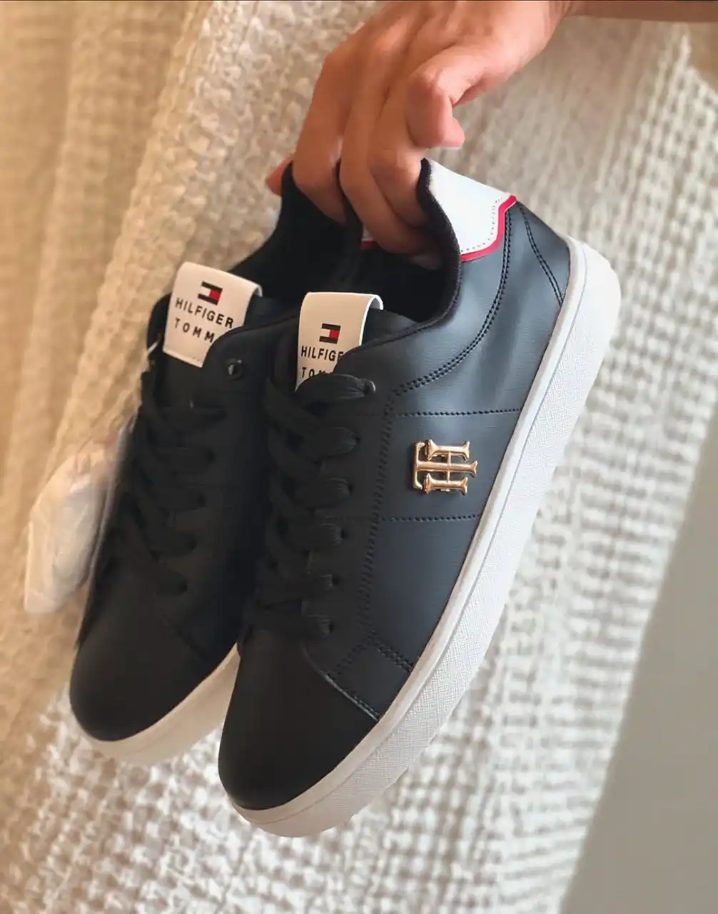 ونس تامی - Image 13