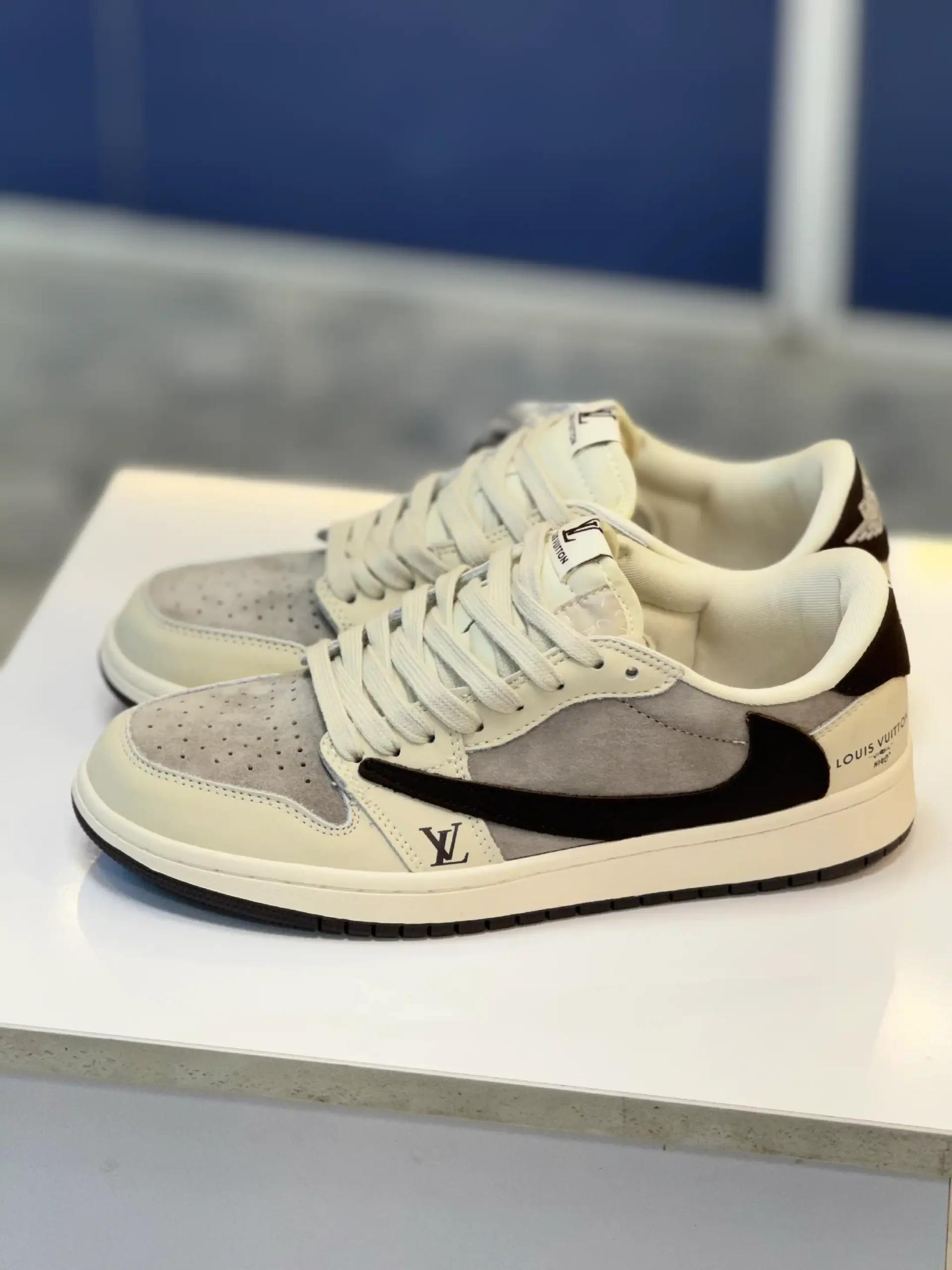 Air jordan 1 Low OG Travis Scott louis vuitton