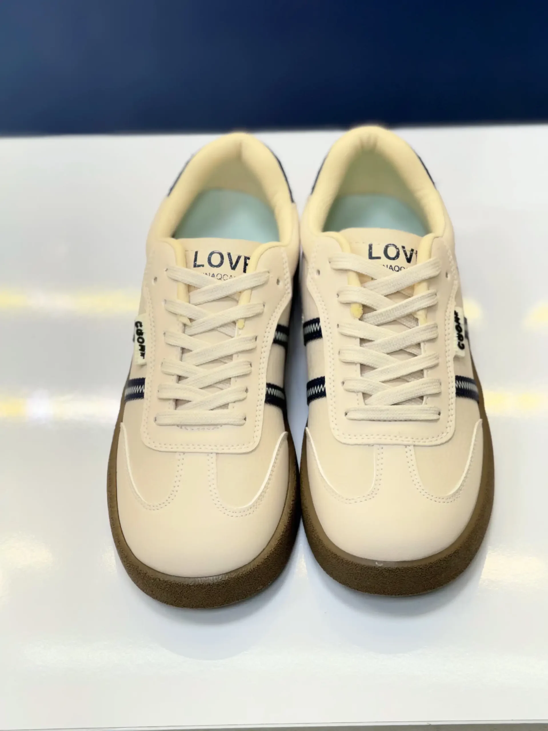 ونس Love - Image 7